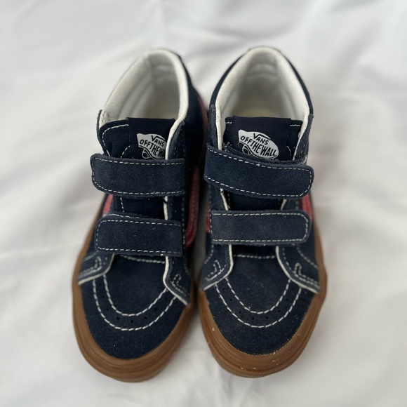 Vans Kids NEVER WORN Clean Navy and Red Sneakers - Picture 4 of 8